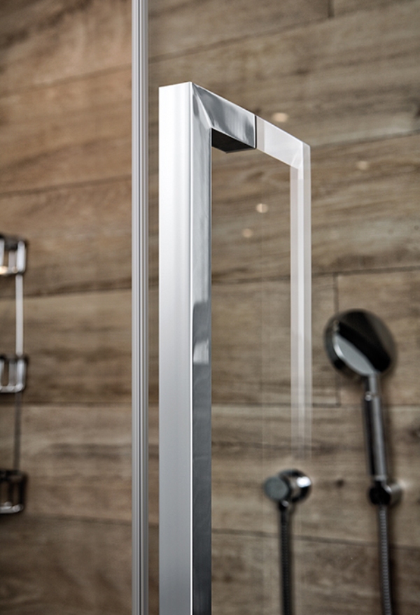 lyxury glass door handle in chrome finish