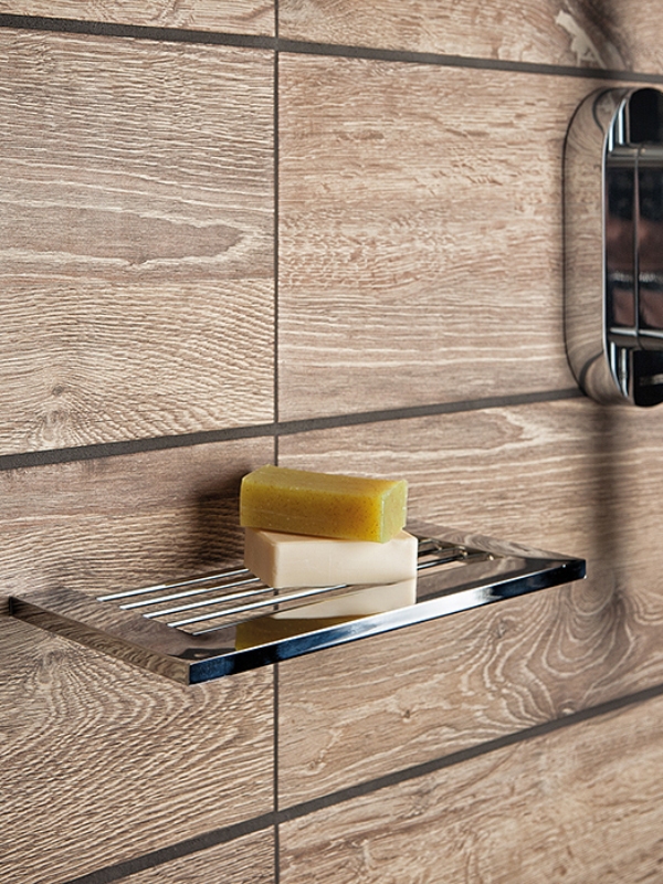 minimal bathroom basket