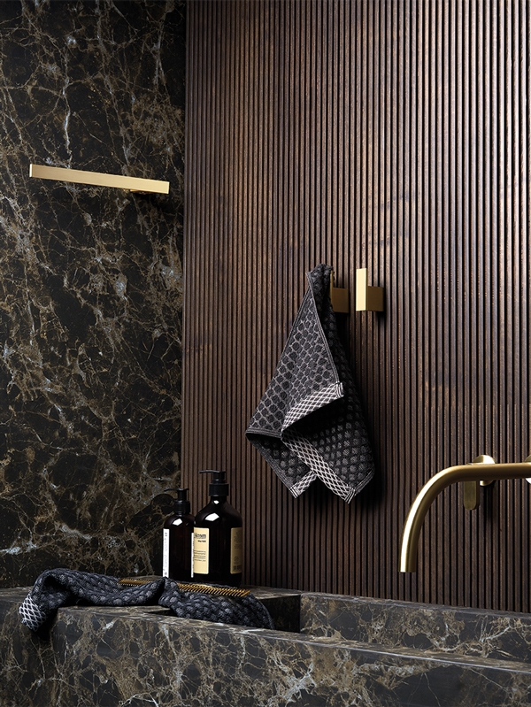 brushed brass bathroom accessories